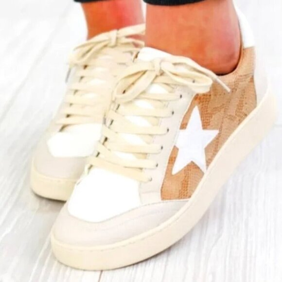 OASIS SOCIETY Star Sneakers Tan/White Size 6 - Picture 1 of 16
